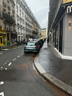 Paris street scene